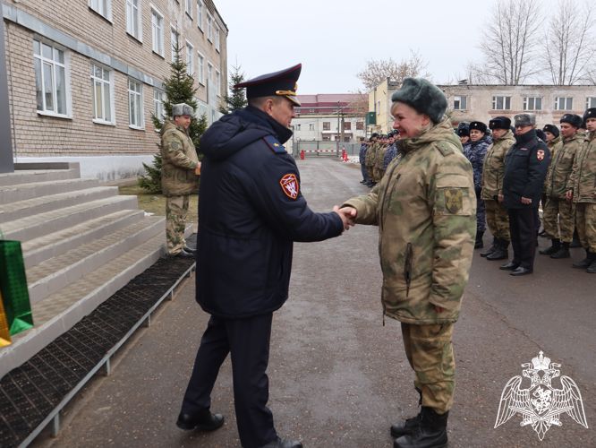 Тверские росгвардейцы отмечают  профессиональный праздник
