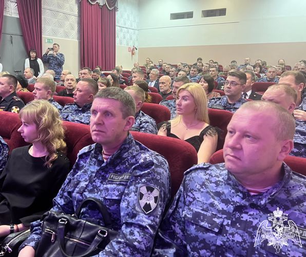 В Твери служба государственного контроля и лицензионно-разрешительной работы регионального Управления Росгвардии отмечает 54-ю годовщину со дня образования 