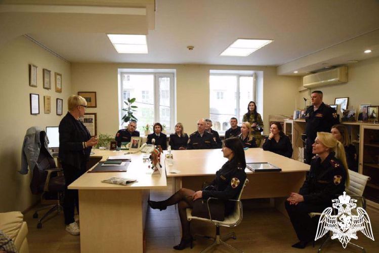 Руководитель пресс-службы регионального Управления Росгвардии получила диплом Союза журналистов Воронежской области