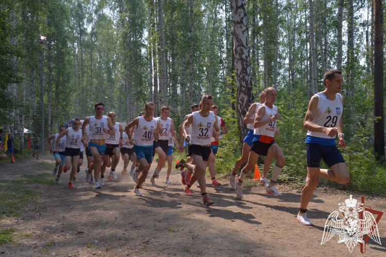 Сильнейшие легкоатлеты Росгвардии вышли на старт чемпионата войск в Екатеринбурге