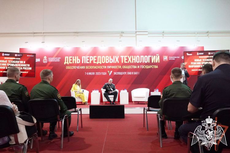 Перспективные технологии и решения Российского оборонно-промышленного комплекса на выставке Росгвардии в Москве