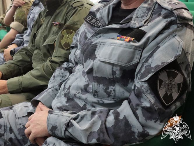 В Твери сотрудникам Росгвардии вручили государственные награды