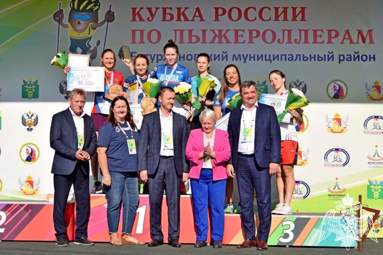 Спортсменка Росгвардии победила на Кубке России по лыжероллерам