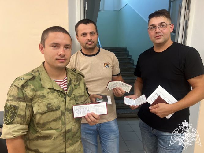 Тверские росгвардейцы сдали донорскую кровь для нужд региональных медучреждений