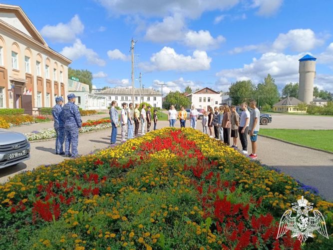 В Западной Двине росгвардейцы приняли участие во Всероссийской акции «Капля жизни», приуроченной ко Дню солидарности  в борьбе с терроризмом 
