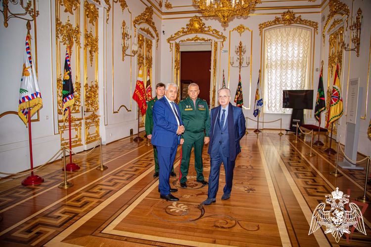 Торжественная церемония ко Дню российской гвардии состоялась в Эрмитаже г. Санкт-Петербурга