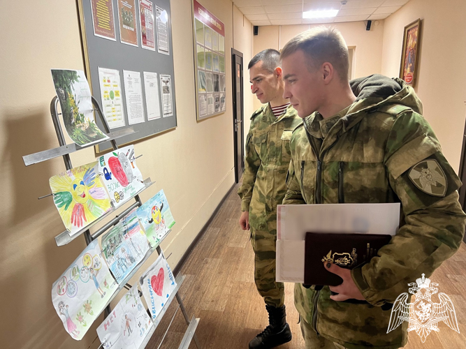 Дети тверских росгвардейцев поддержали акцию «Персонаж здорового образа жизни» 