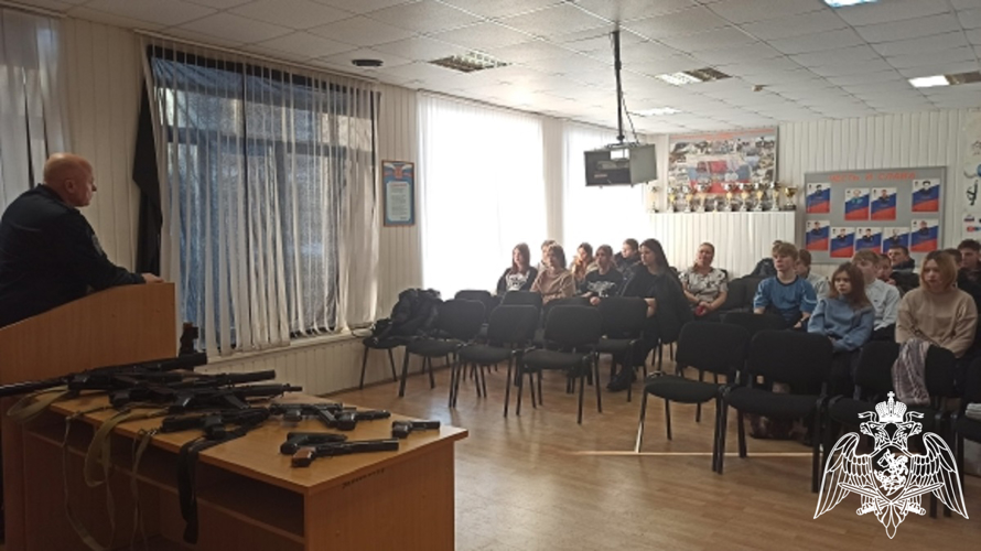 В Тверской области росгвардейцы провели мероприятия приуроченные ко Дню Героев Отечества  