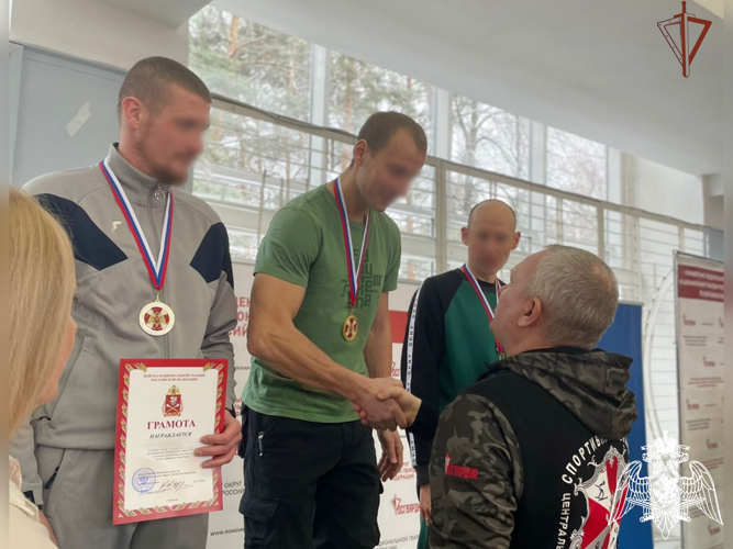 Росгвардеец из Твери завоевал золото на чемпионате Центрального округа по военно-спортивному многоборью 
