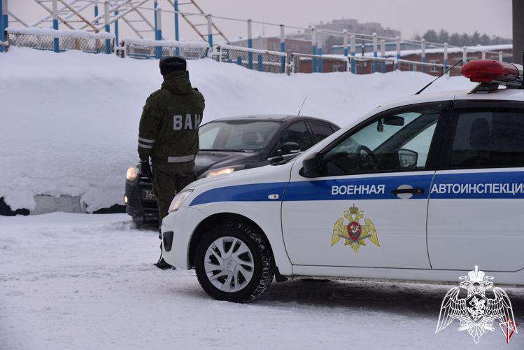 Автоинспекторы Росгвардии проведут занятия с водителями ведомства