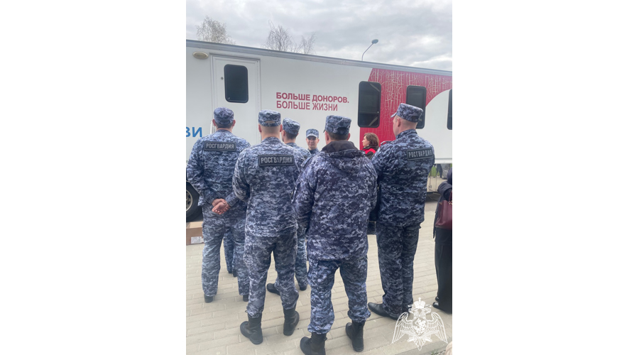 Тверские росгвардейцы приняли участие в добровольной сдаче крови и ее компонентов в  рамках акции «От сердца к сердцу»