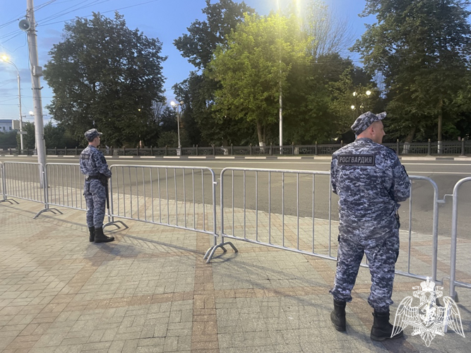В Твери личный состав территориального Управления Росгвардии принял участие во всероссийской патриотической акции «Свеча Памяти»