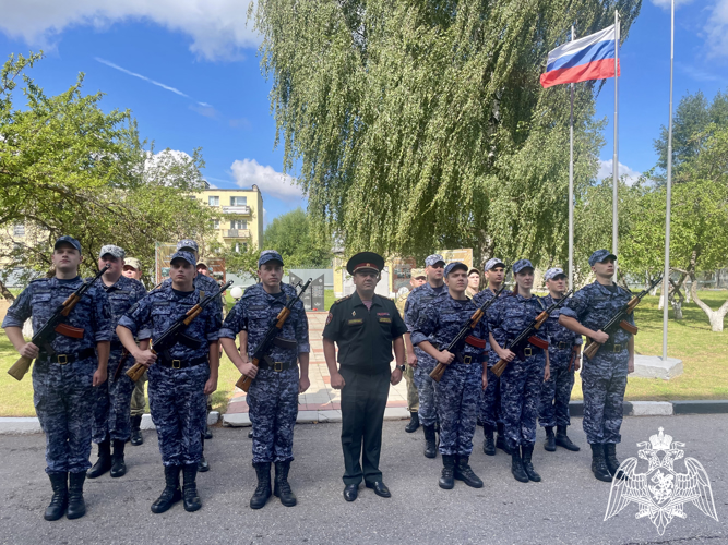 В Твери военнослужащие Росгвардии торжественно присягнули на верность Отечеству