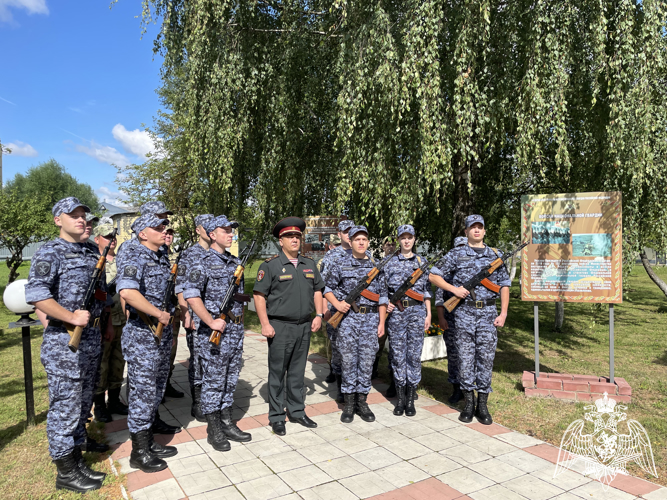 В Твери военнослужащие Росгвардии торжественно присягнули на верность Отечеству