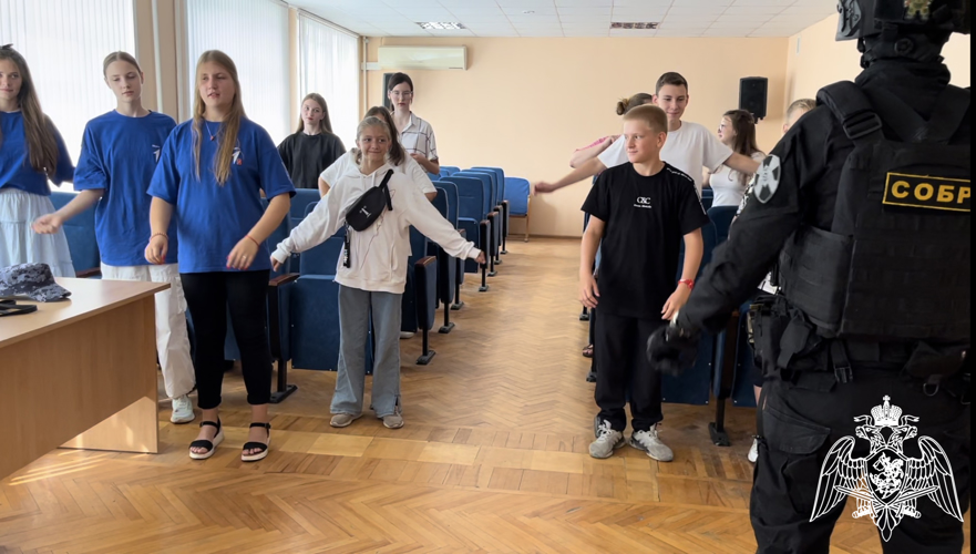 В Твери продолжается Всероссийская ведомственная акция «Каникулы с Росгвардией»