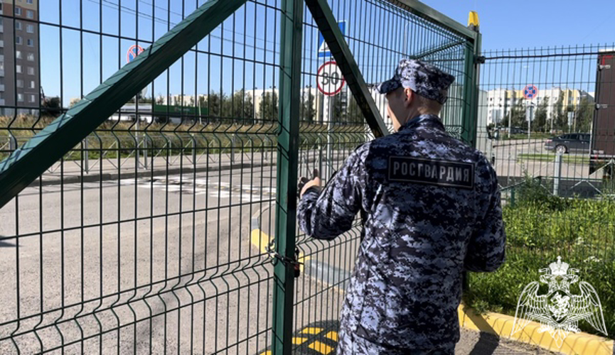 Тверские Росгвардейцы проверили готовность МБОУ центр образования имени Александра Атрощанка   к новому учебному году