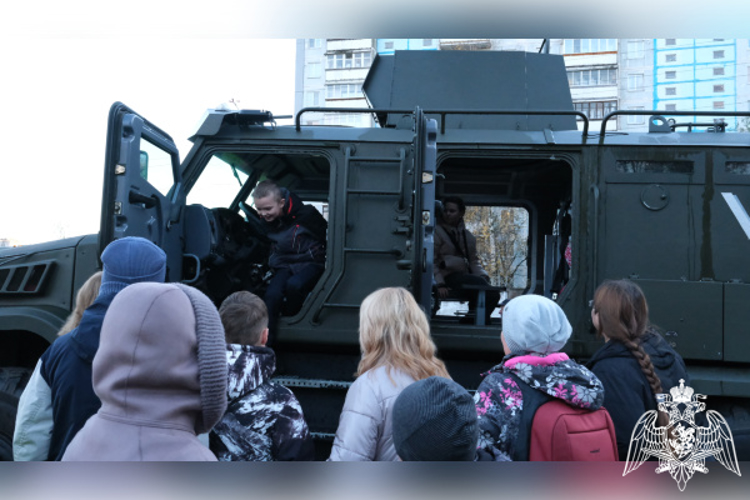 Тверской ОМОН  открыл двери для  сотрудников казначейства