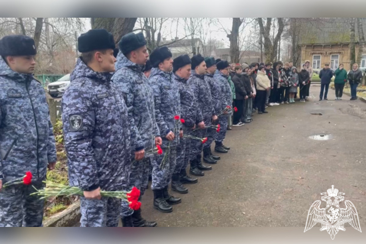 В Вышневолоцком филиале ФГКУ «УВО ВНГ РФ по Тверской области», состоялся митинг, посвященный открытию мемориальной доски
