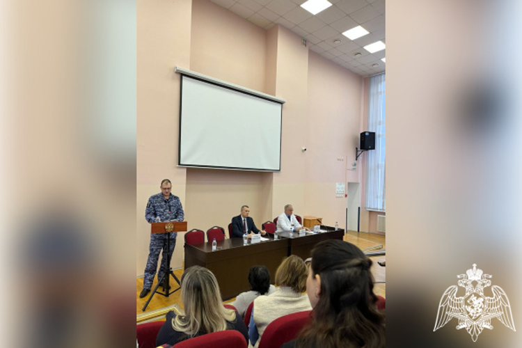 Росгвардейцы в Твери приняли участие в семинаре по  аспектам антитеррористической защищенности объектов здравоохранения 