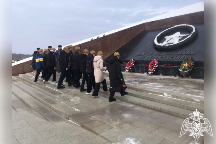 В День неизвестного солдата росгвардейцы Тверского региона почтили память воинов, павших в  боях