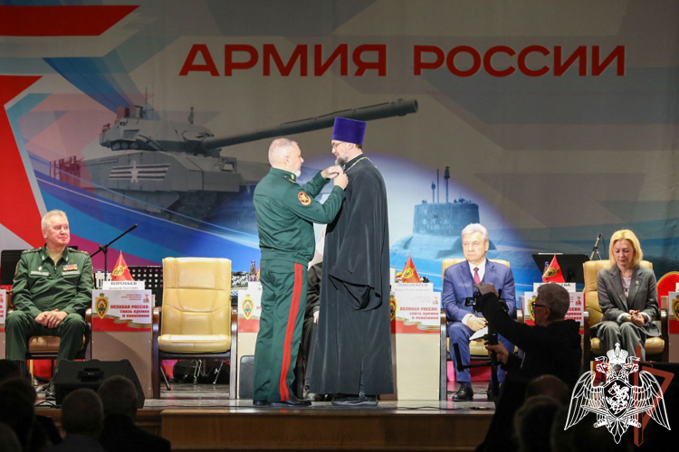 Генерал-полковник Алексей Воробьев принял участие в пленарном заседании Международных Рождественских образовательных чтений 