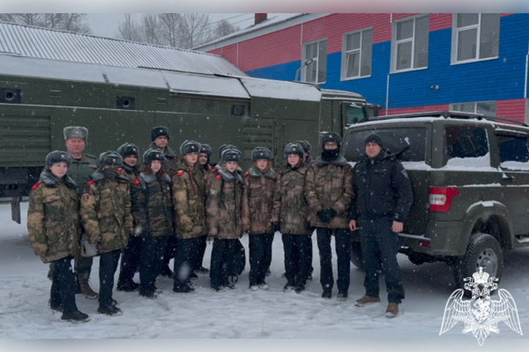 В рамках  ведомственной акции «Дни Росвардии» Тверской СОБР открыл свои двери для учеников подшефного класса
