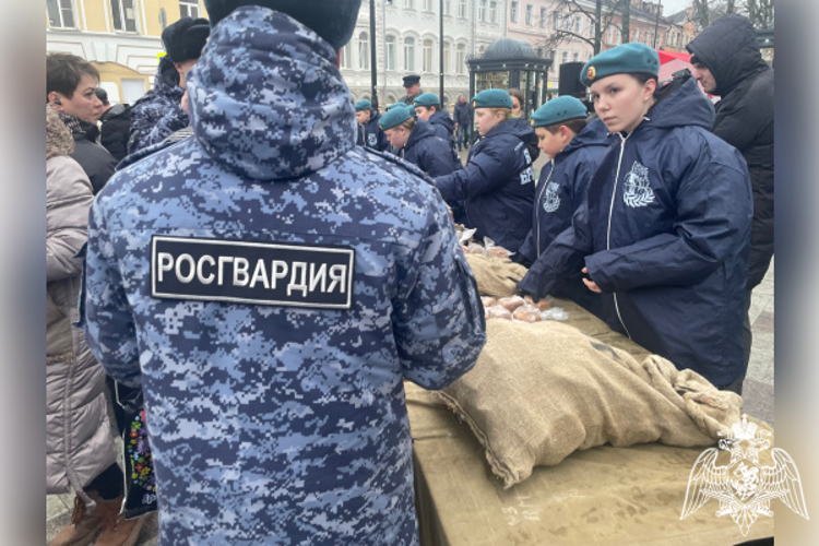 Росгвардейцы в Твери приняли участие во Всероссийской патриотической акции «Блокадный хлеб»