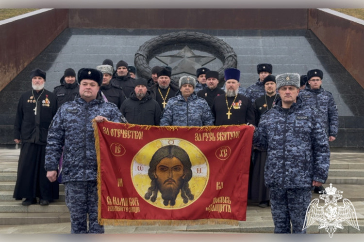 На мемориале Советскому солдату во Ржеве состоялся молебен за воинов Росгвардии 