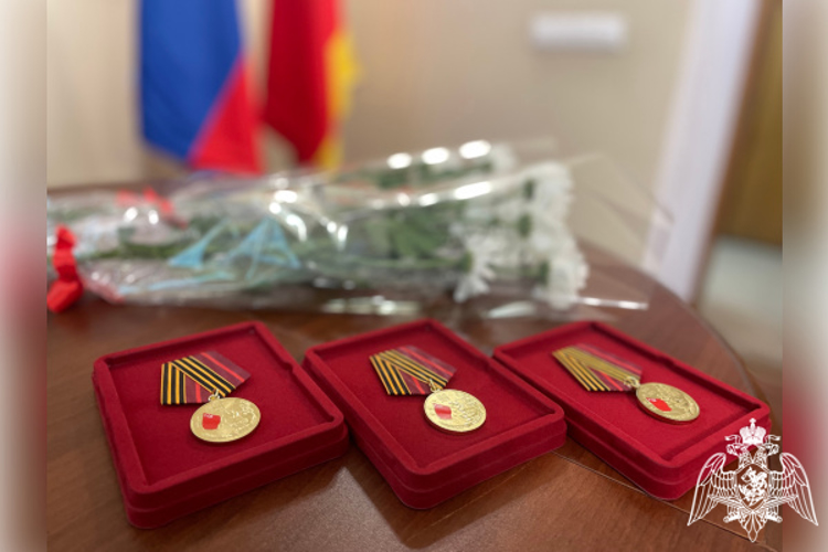 Офицеры Росгвардии приняли участие в церемонии  вручения юбилейных медалей ветеранам Великой Отечественной войны в Твери
