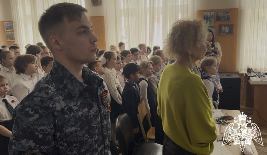 В ПРЕДДВЕРИИ 80-летия Победы РОСГВАРДЕЙЦЫ приняли участие в смотр-КОНКУРСАХ строя и песни В Твери