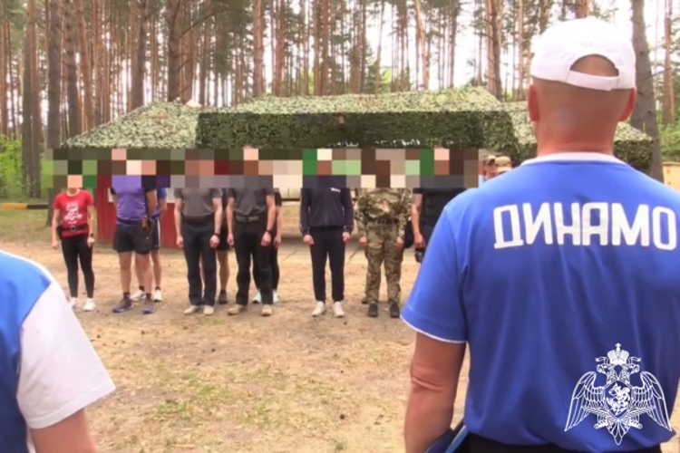В соревнованиях по троеборью команда тверских росгвардейцев завоевала «бронзу»