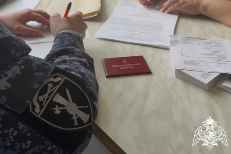    Тверские росгвардейцы рассказали об участии в добровольной сдаче крови и ее компонентов 