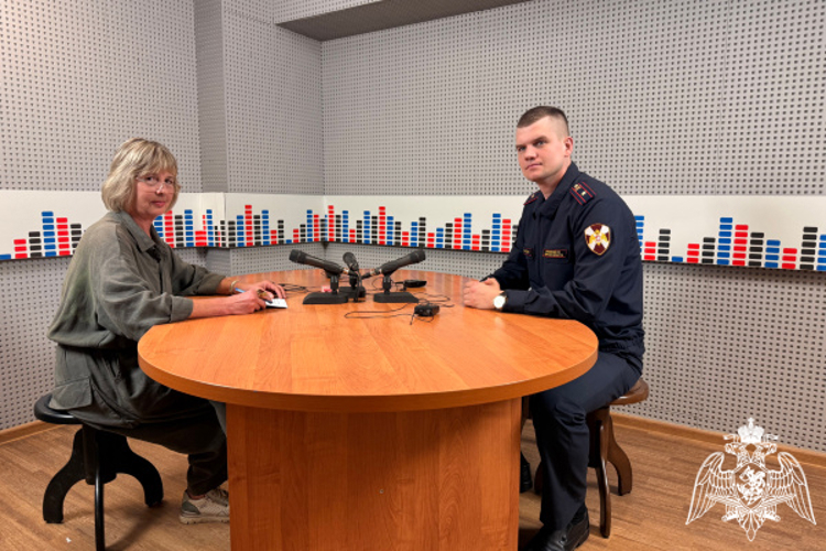  В Твери в праздник День офицера состоялся прямой эфир с офицером Росгвардии  на телеканале ТНТ «Тверской проспект»