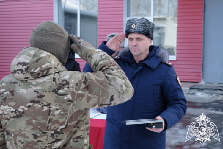 В Твери чествовали росгвардейцев, вернувшихся из служебной командировки (видео)