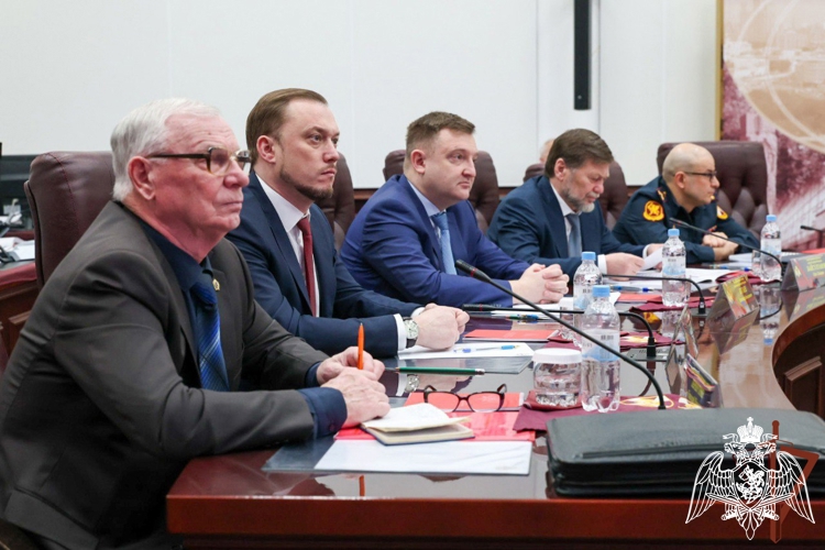 Генерал-полковник Анатолий Маликов подвел итоги деятельности подразделений лицензионно-разрешительной работы и государственного контроля Росгвардии