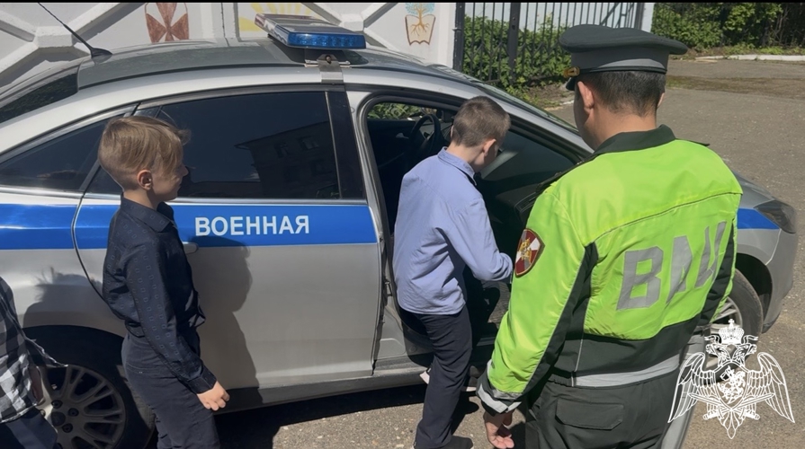 Специалисты ВАИ Росгвардии отмечают профессиональный праздник