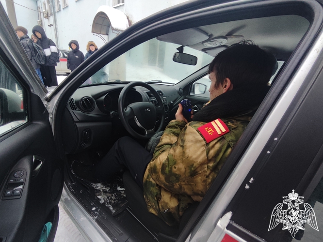 Росгвардейцы провели урок мужества для тверских школьников