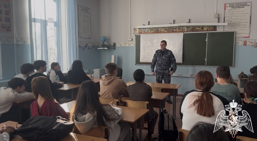 В Твери проходят патриотические мероприятия с молодёжью в рамках акции «Дни Росгвардии» (видео)
