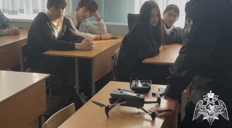 В Твери проходят патриотические мероприятия с молодёжью в рамках акции «Дни Росгвардии» (видео)
