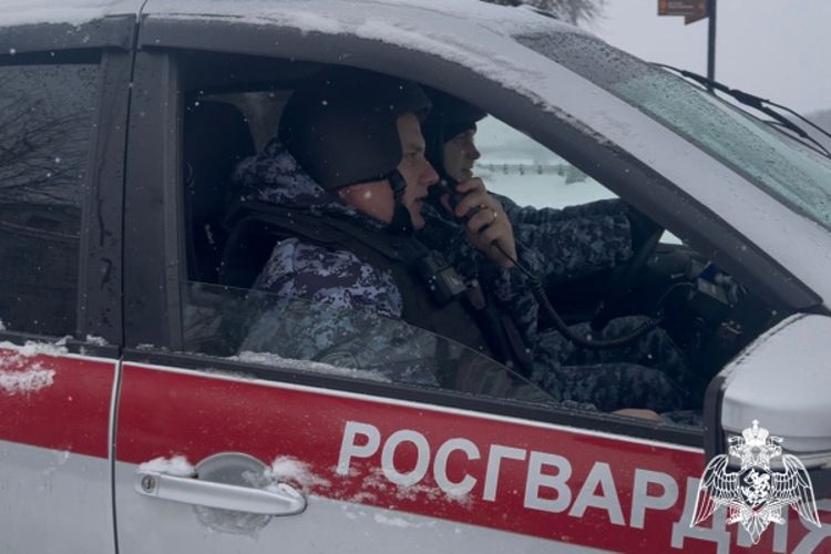 В Тверской области росгвардейцы задержали подозреваемых в краже