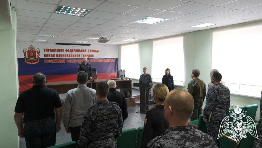 В Твери в региональном управлении Росгвардии поздравили с праздником ветеранов органов внутренних дел и внутренних войск МВД России