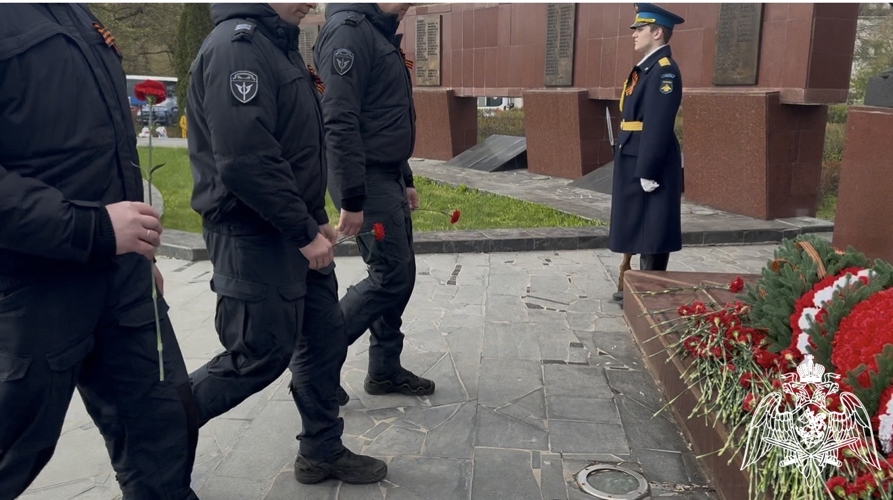 В Твери росгвардейцы приняли участие в старте Всероссийской акции «Георгиевская ленточка» 
