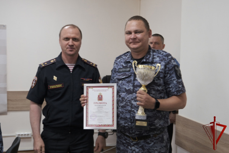 В Твери наградили призеров окружного чемпионата Росгвардии по мини-футболу