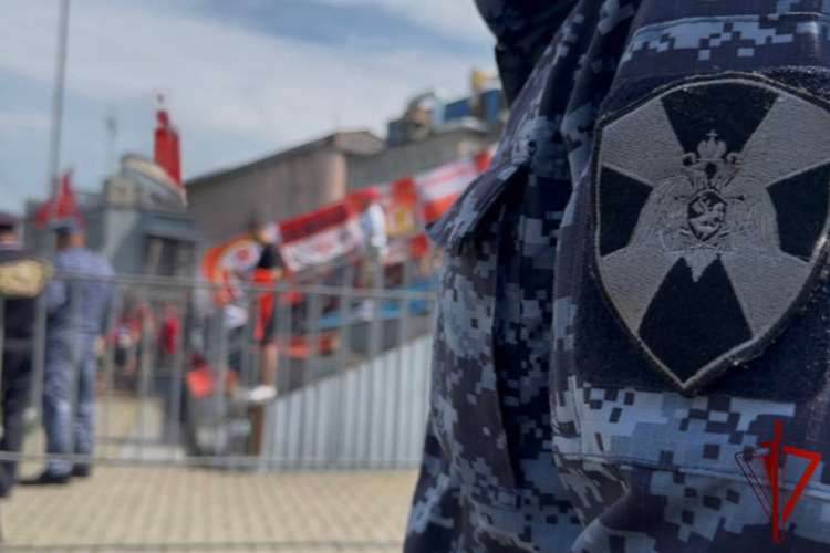 Росгвардейцы обеспечили безопасность при проведении футбольного матча в Твери